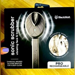 New in Box Vibrating Facial and Body Brush